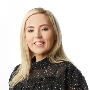 Sue Mc Glinchey - web sq
